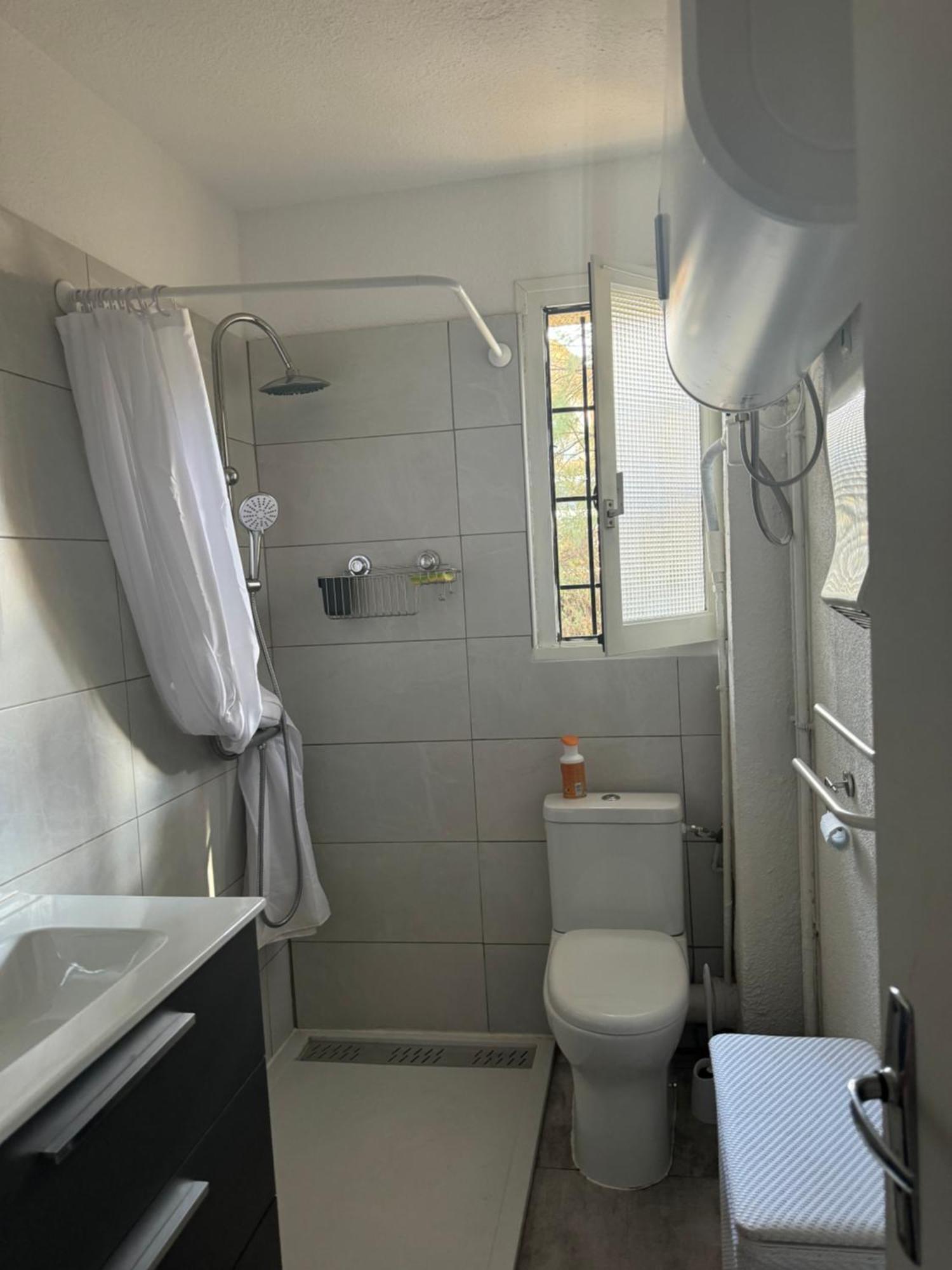Grand Studio Cabine Proche Plage Et Port Gruissan Luaran gambar