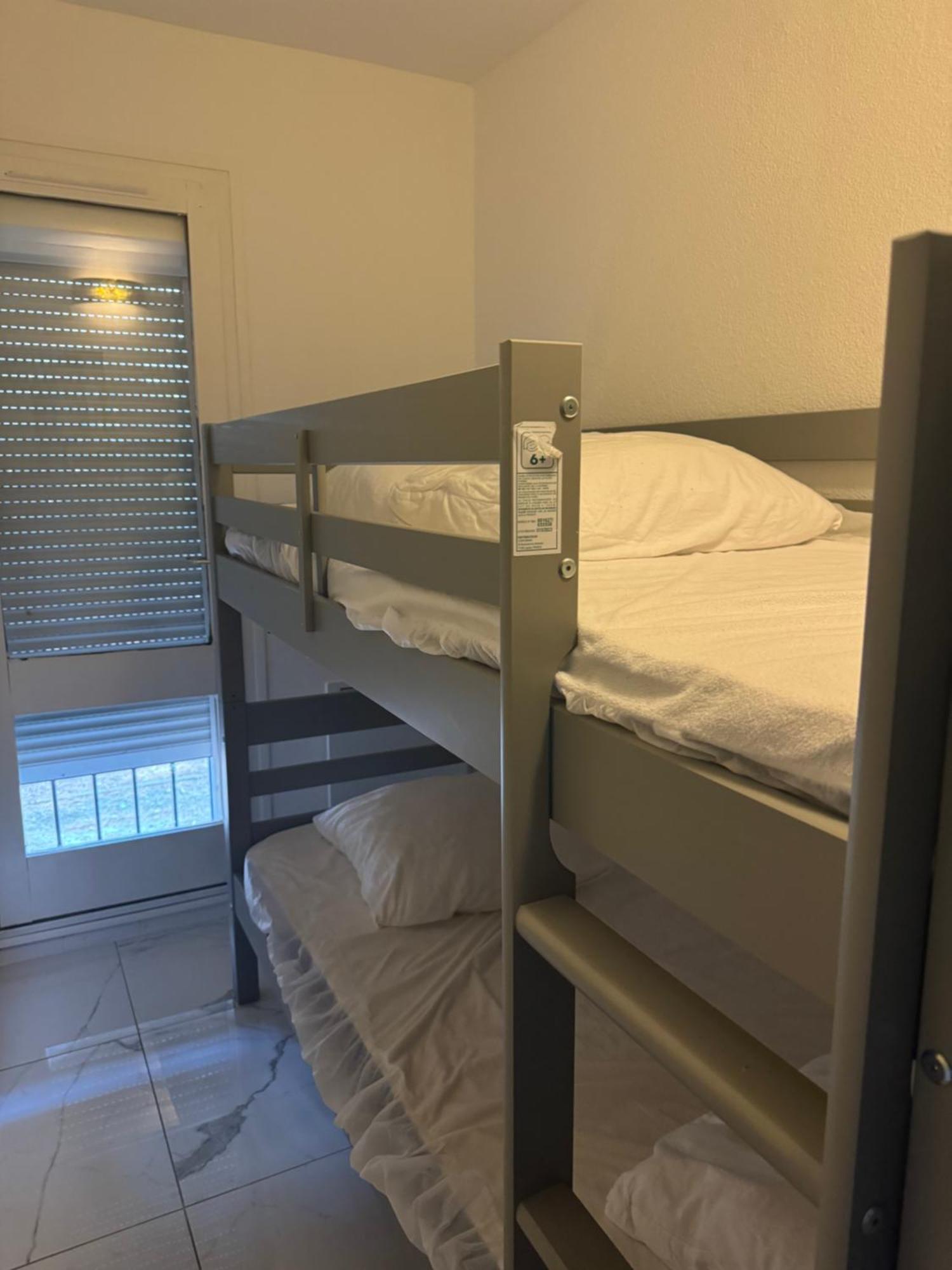 Grand Studio Cabine Proche Plage Et Port Gruissan Luaran gambar