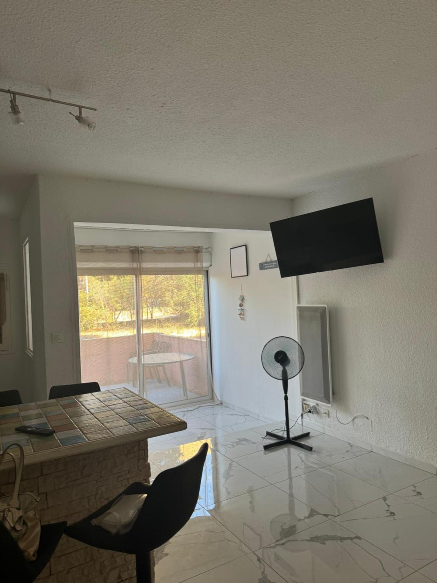 Grand Studio Cabine Proche Plage Et Port Gruissan Luaran gambar